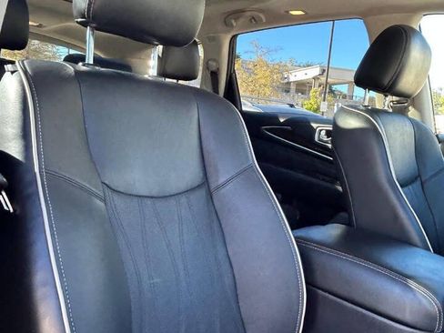 Used 2019 INFINITI QX60 Luxe w/ Sensory Package image 40