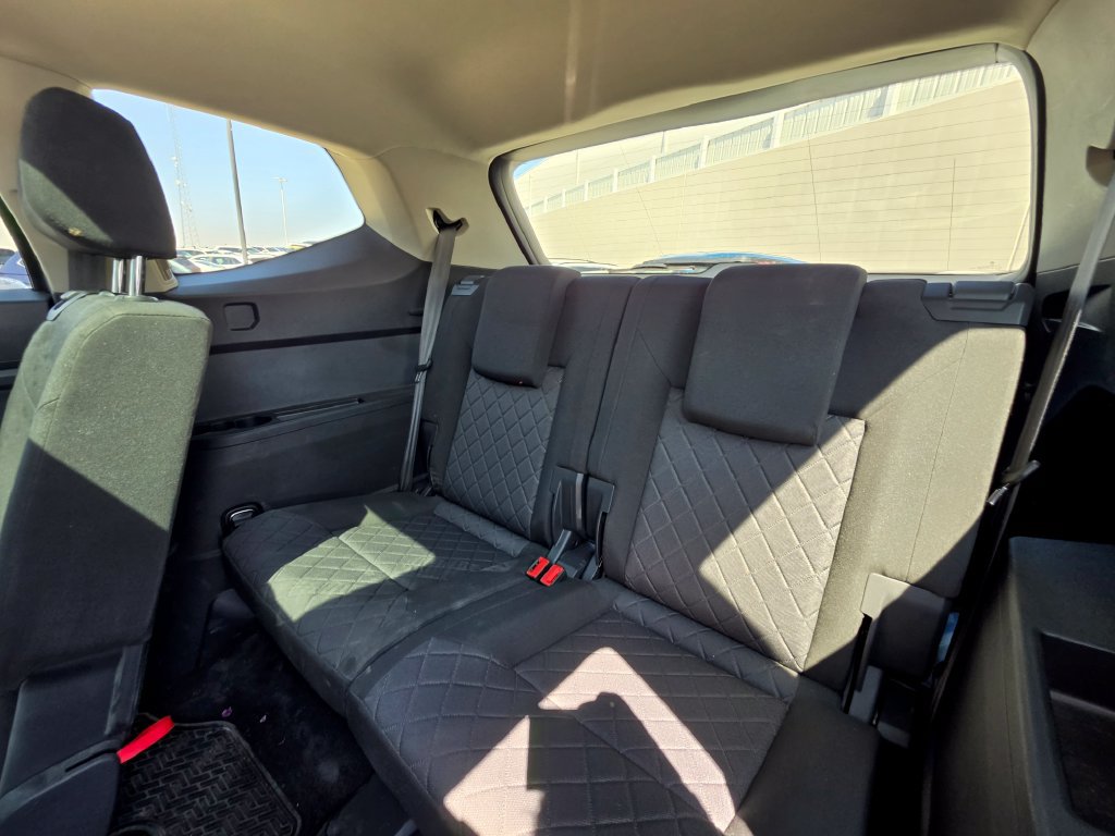 Used 2018 Volkswagen Atlas Launch Edition FWD image 22