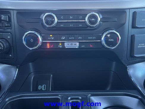 Certified 2022 Ford F150 XLT w/ Equipment Group 302A High image 11