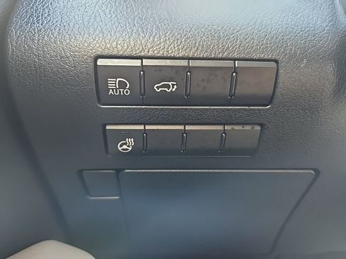 Used 2022 Lexus RX 350L Premium image 22