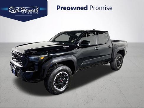 Used 2025 Toyota Tacoma TRD Off-Road AWD/4WD image 1
