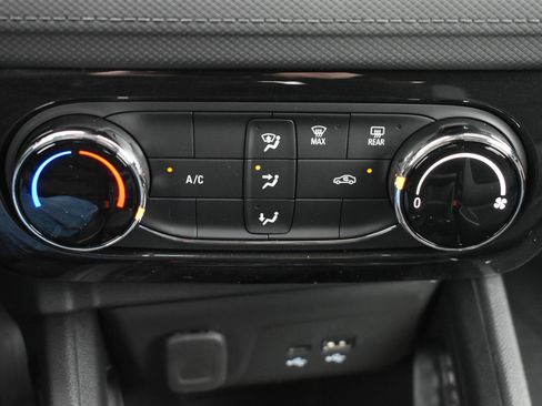 New 2026 Chevrolet TrailBlazer LT image 29