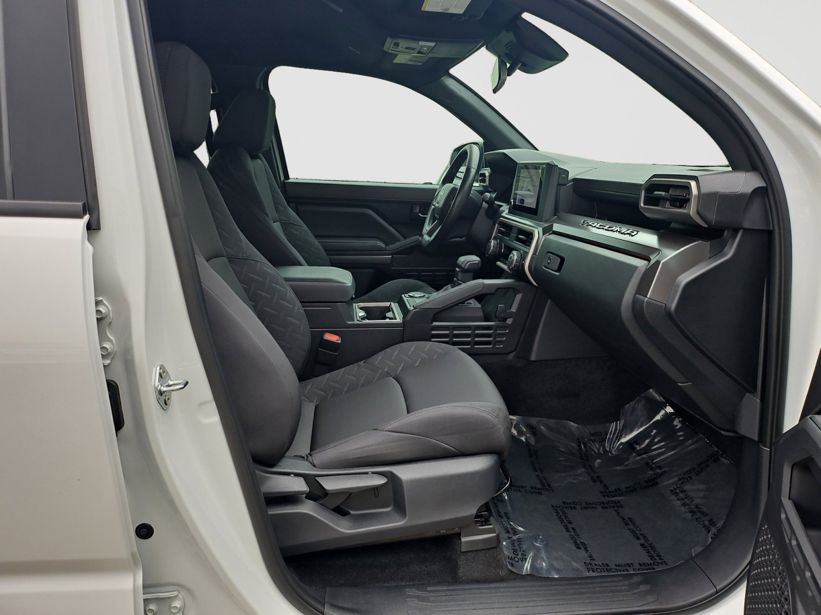 Used 2025 Toyota Tacoma SR5 RWD image 17
