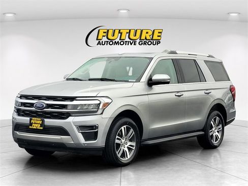 Certified 2024 Ford Expedition Limited image 8