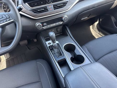 Certified 2025 Nissan Altima 2.5 SV w/ SV Special Edition Package FWD image 15