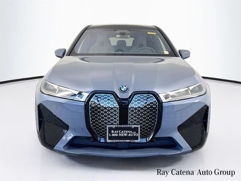 Used 2024 BMW iX xDrive50 w/ Premium Package AWD/4WD image 2