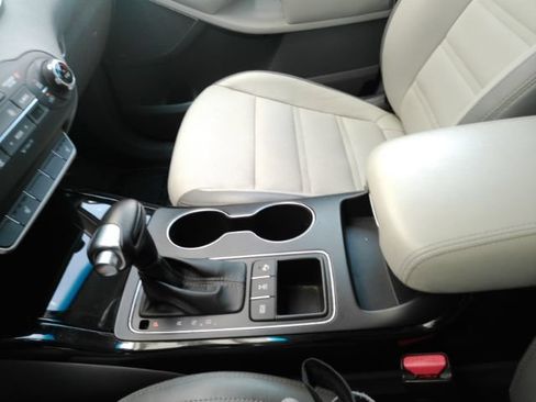 Used 2016 Kia Sorento SX AWD/4WD image 46