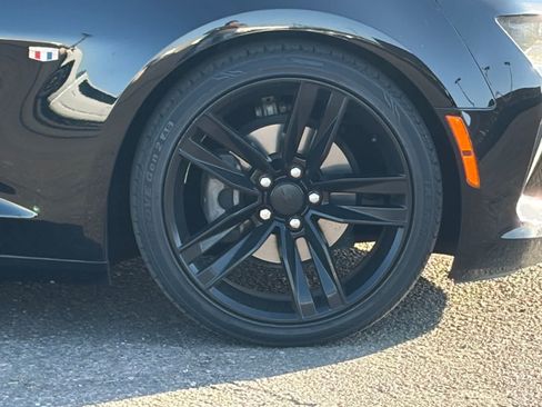 Used 2017 Chevrolet Camaro LT w/ RS Package RWD image 6