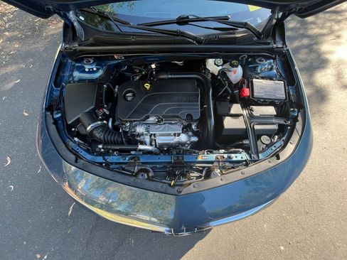 Used 2024 Chevrolet Malibu LT image 32