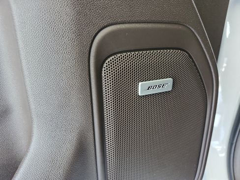 Used 2022 Chevrolet Silverado 1500 LTZ w/ Safety Package II AWD/4WD image 23