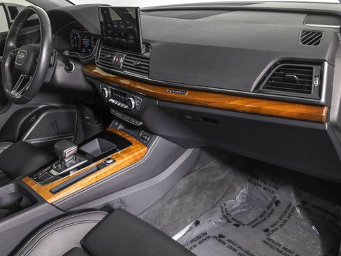 Used 2023 Audi Q5 2.0T Premium Plus w/ Premium Plus Package image 47