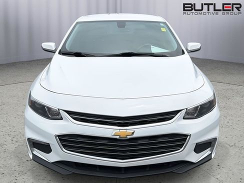 Used 2018 Chevrolet Malibu LT FWD image 9