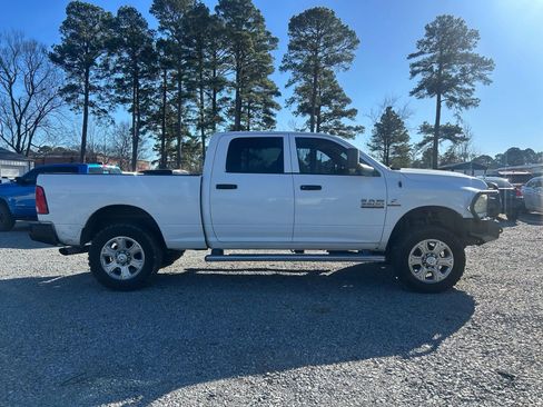 Used 2014 RAM 3500 Tradesman w/ Cold Weather Group image 4