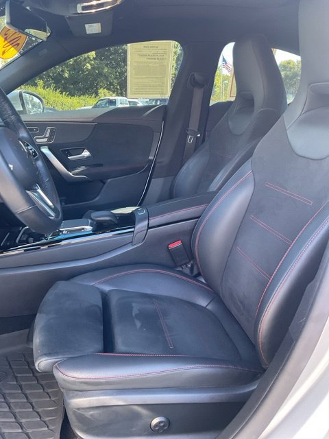 Used 2023 Mercedes-Benz CLA 250 4MATIC image 14