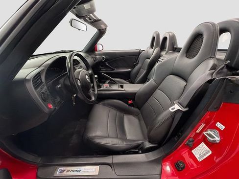 Used 2003 Honda S2000 image 17