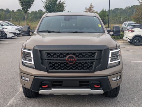 Certified 2023 Nissan Titan PRO-4X w/ Pro-4x Convenience Package AWD/4WD image 9