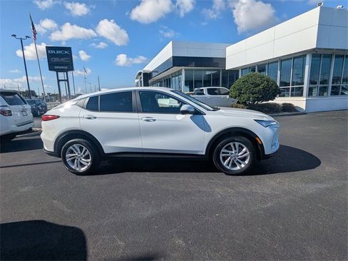 New 2026 Buick Envista Preferred w/ Convenience I Package image 3