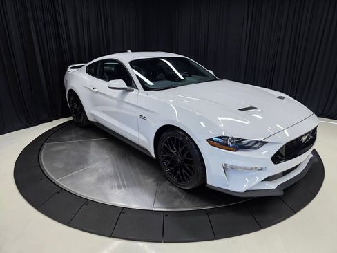 Used 2020 Ford Mustang GT Premium w/ GT Performance Package RWD image 16
