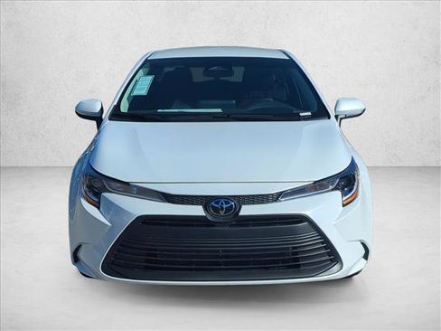 New 2026 Toyota Corolla LE image 2
