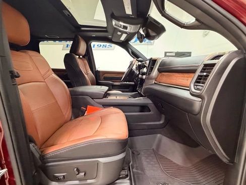 Used 2022 RAM 2500 Limited AWD/4WD image 25