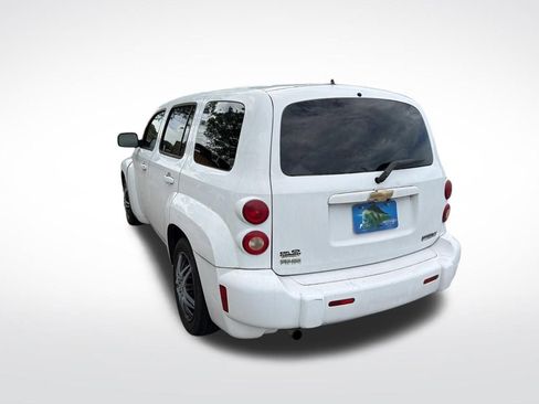 Used 2010 Chevrolet HHR LT FWD image 6