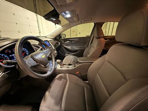 Used 2024 Chevrolet Malibu RS image 16