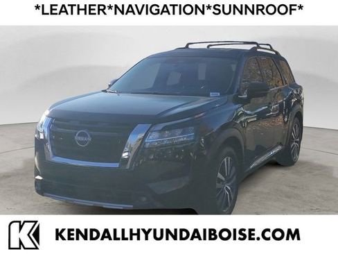 Used 2022 Nissan Pathfinder Platinum w/ Cargo Package image 1