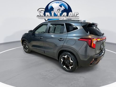 Used 2024 Kia Seltos EX AWD/4WD image 7
