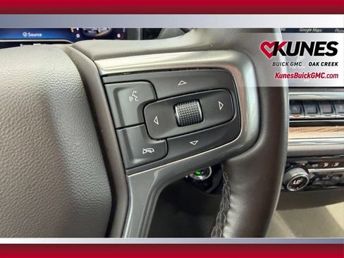 Used 2025 Chevrolet Silverado 1500 LT AWD/4WD image 10