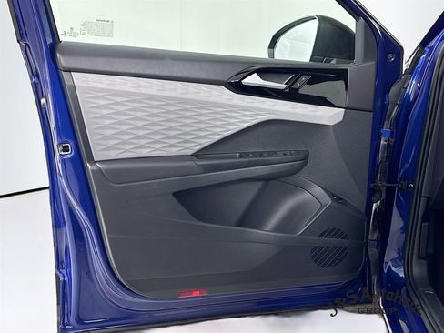 Used 2022 Volkswagen Taos S image 20