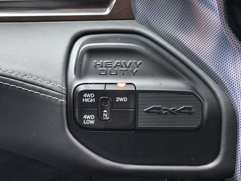 Used 2019 RAM 3500 Limited image 24