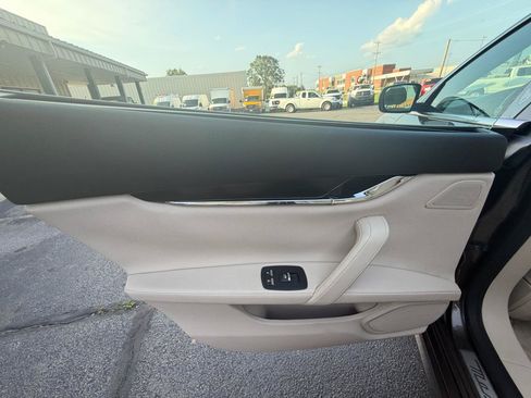 Used 2014 Maserati Quattroporte S Q4 AWD/4WD image 10