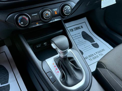 Used 2024 Kia Forte LXS image 25