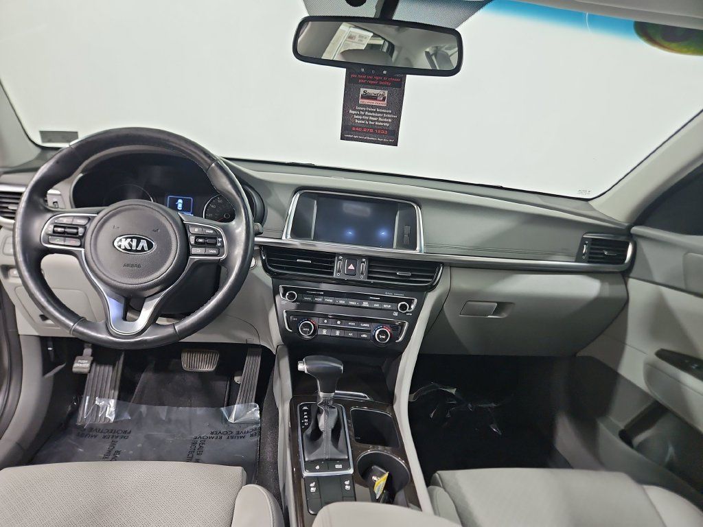 Used 2016 Kia Optima EX w/ Premium Package FWD image 13