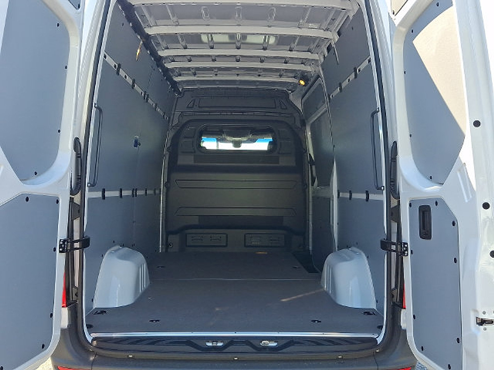 Used 2026 Mercedes-Benz Sprinter 2500 image 10