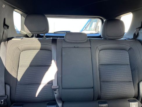 Used 2025 Chevrolet Equinox LT image 37