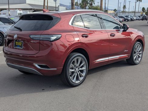 Used 2022 Buick Envision Avenir w/ Technology Package II image 2