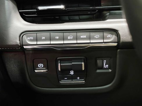 Used 2021 Cadillac Escalade Sport Platinum image 21