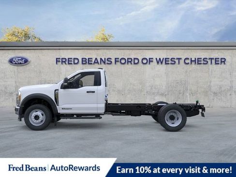 New 2025 Ford F550 4x4 Regular Cab Super Duty image 3