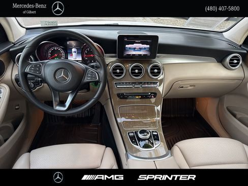 Used 2018 Mercedes-Benz GLC 300 image 21
