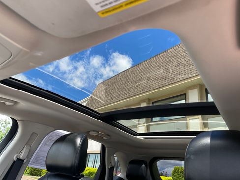 Used 2018 Ford Edge SEL w/ Canadian Touring Package AWD/4WD image 14