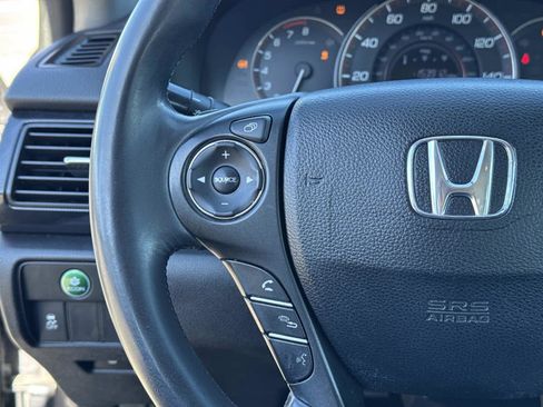 Used 2014 Honda Accord Sport image 31