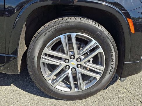 Certified 2023 Chevrolet Traverse High Country AWD/4WD image 8