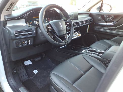 New 2026 Lincoln Corsair Premiere AWD/4WD image 12