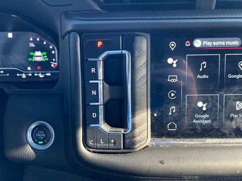 Used 2022 GMC Yukon XL Denali image 26