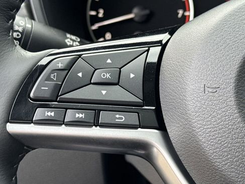 New 2025 Nissan Altima 2.5 SL image 16