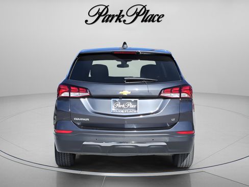Used 2022 Chevrolet Equinox LT image 4