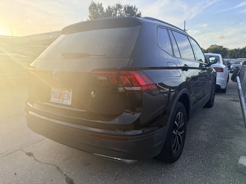 Used 2021 Volkswagen Tiguan S FWD image 9