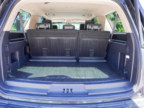 Used 2022 Ford Expedition Max XLT AWD/4WD image 32