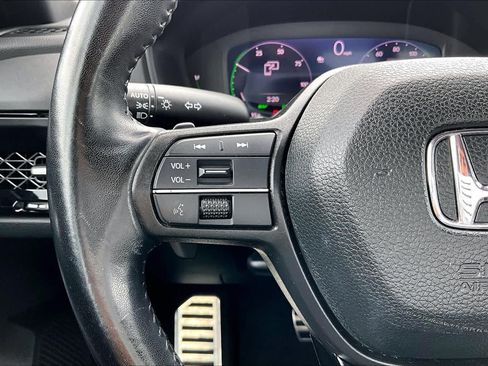 Used 2023 Honda Accord Sport image 24